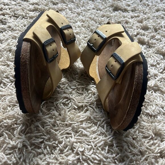 Birkenstock Arizona Big Buckle sandals Latte Cream color, made with Birko-Flor n - Picture 9 of 12